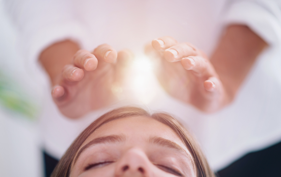 Cuencos Tibetanos y Terapia Reiki