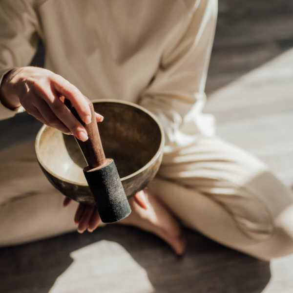 Meditación con Cuencos Tibetanos